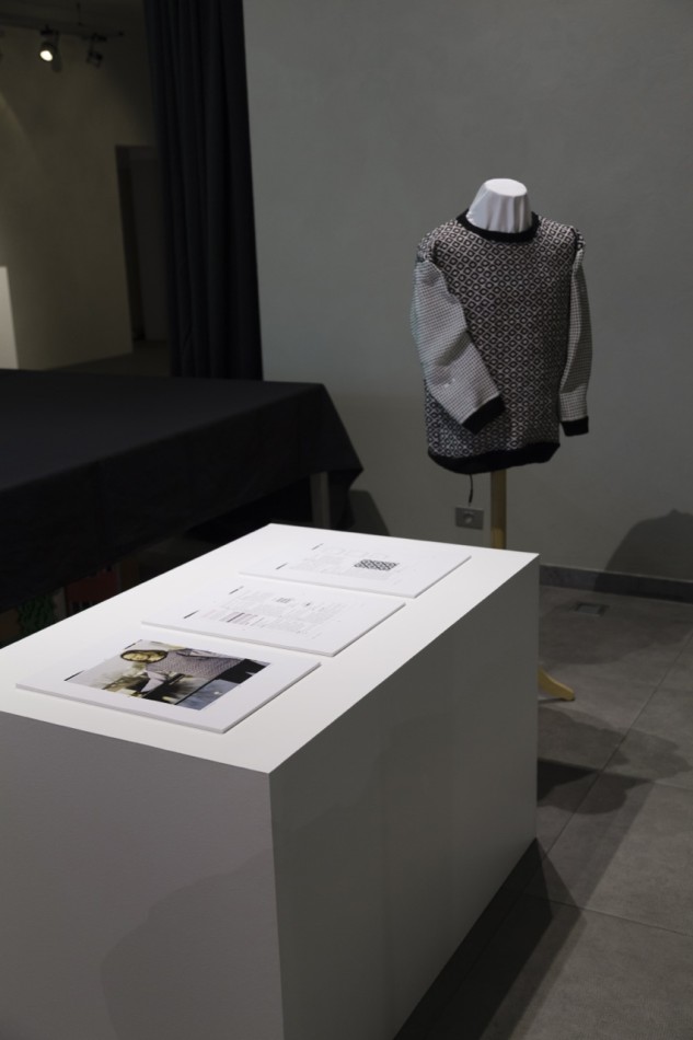The Knitted Radio @ New Technological Art Award, update_5, Gent (BE)