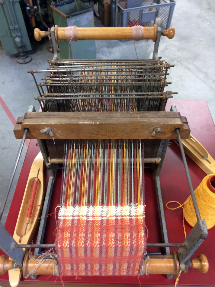 small weaving machine
